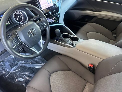 Certified 2022 Toyota Camry LE FWD image 12