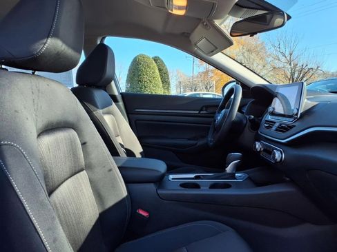 New 2025 Nissan Altima 2.5 S image 9