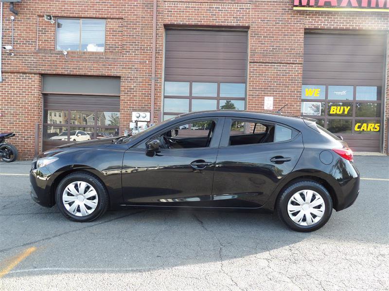 Used 2015 MAZDA MAZDA3 i Sport FWD image 2