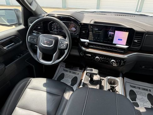 Used 2024 GMC Sierra 1500 Elevation w/ Elevation Premium Package AWD/4WD image 27