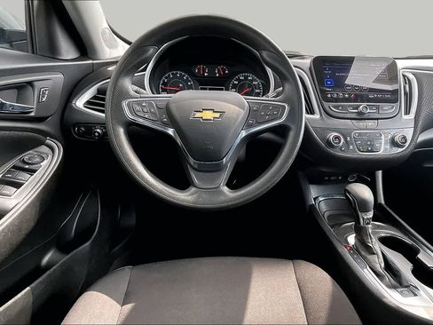 Used 2024 Chevrolet Malibu LT FWD image 6