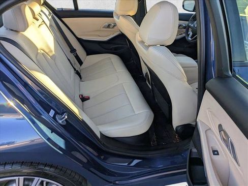 Used 2023 BMW 330i Sedan w/ Convenience Package image 20