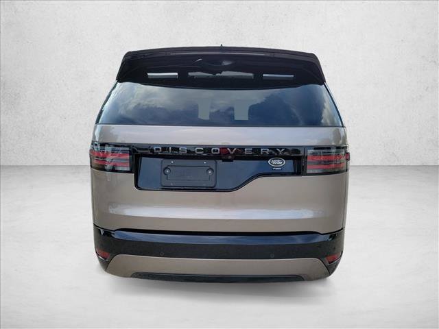 Used 2023 Land Rover Discovery HSE R-Dynamic AWD/4WD image 6