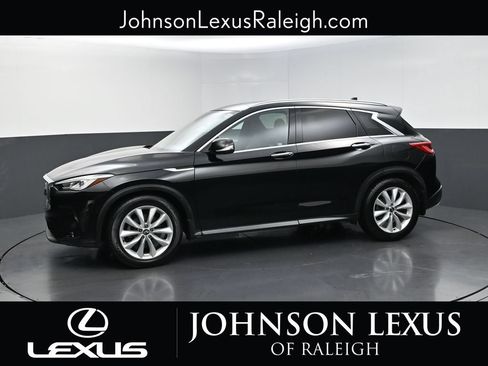 Used 2019 INFINITI QX50 Essential w/ Premium Heat Package AWD/4WD image 2
