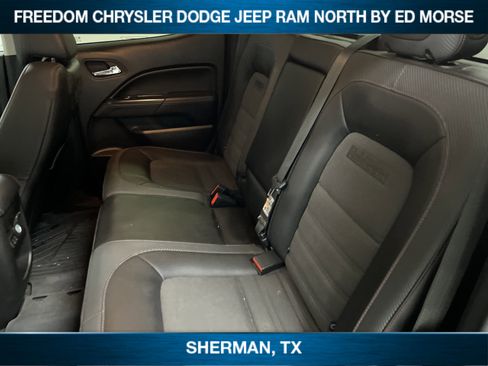 Used 2017 GMC Canyon SLE w/ All Terrain Package image 5