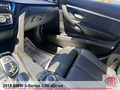 Used 2018 BMW 330i xDrive Sedan AWD/4WD image 18