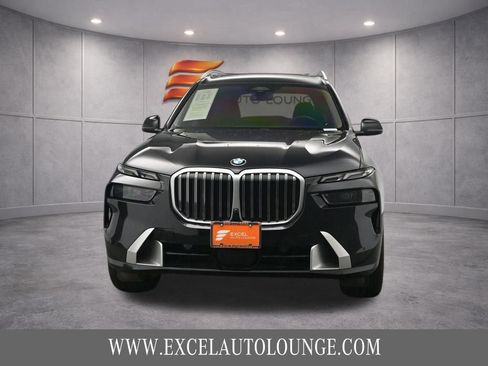 Used 2023 BMW X7 xDrive40i w/ Premium Package AWD/4WD image 12