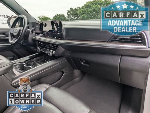 Used 2025 Chevrolet Tahoe Z71 AWD/4WD image 23