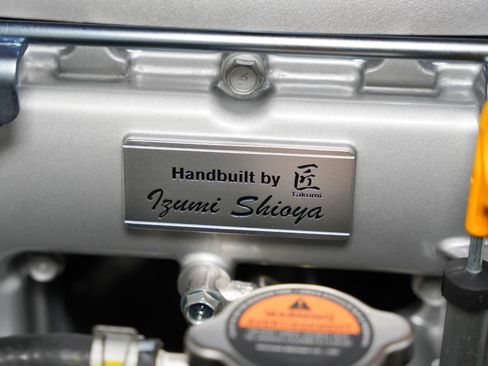 Used 2020 Nissan GT-R Premium AWD/4WD image 54