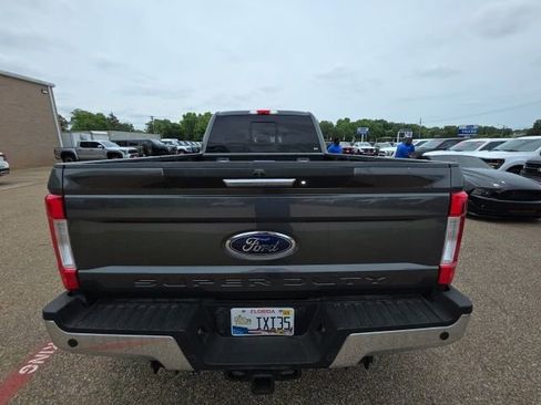 Used 2019 Ford F450 Lariat w/ Lariat Value Package AWD/4WD image 12