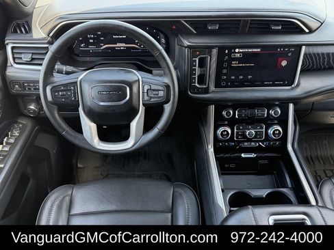 Used 2023 GMC Yukon Denali RWD image 11