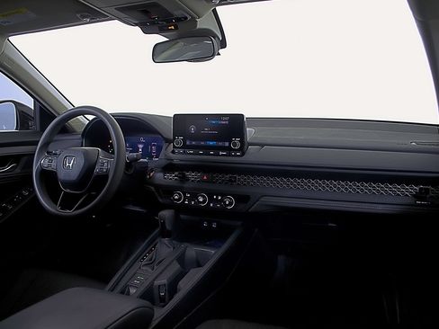 Used 2023 Honda Accord LX image 14