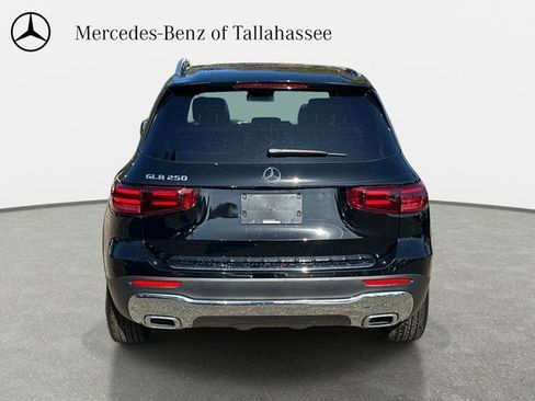 Used 2025 Mercedes-Benz GLB 250 image 6
