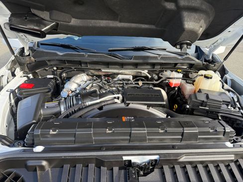 Used 2024 GMC Sierra 2500 Denali w/ Denali Reserve Package image 20