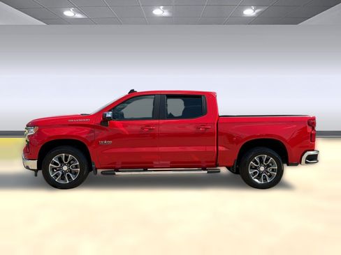 Used 2024 Chevrolet Silverado 1500 LT w/ Protection Package RWD image 2