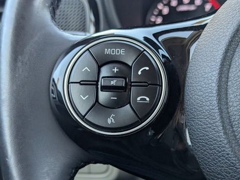 Used 2020 Kia Soul EX image 19