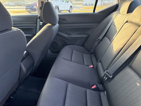 Used 2024 Nissan Altima 2.5 S image 23