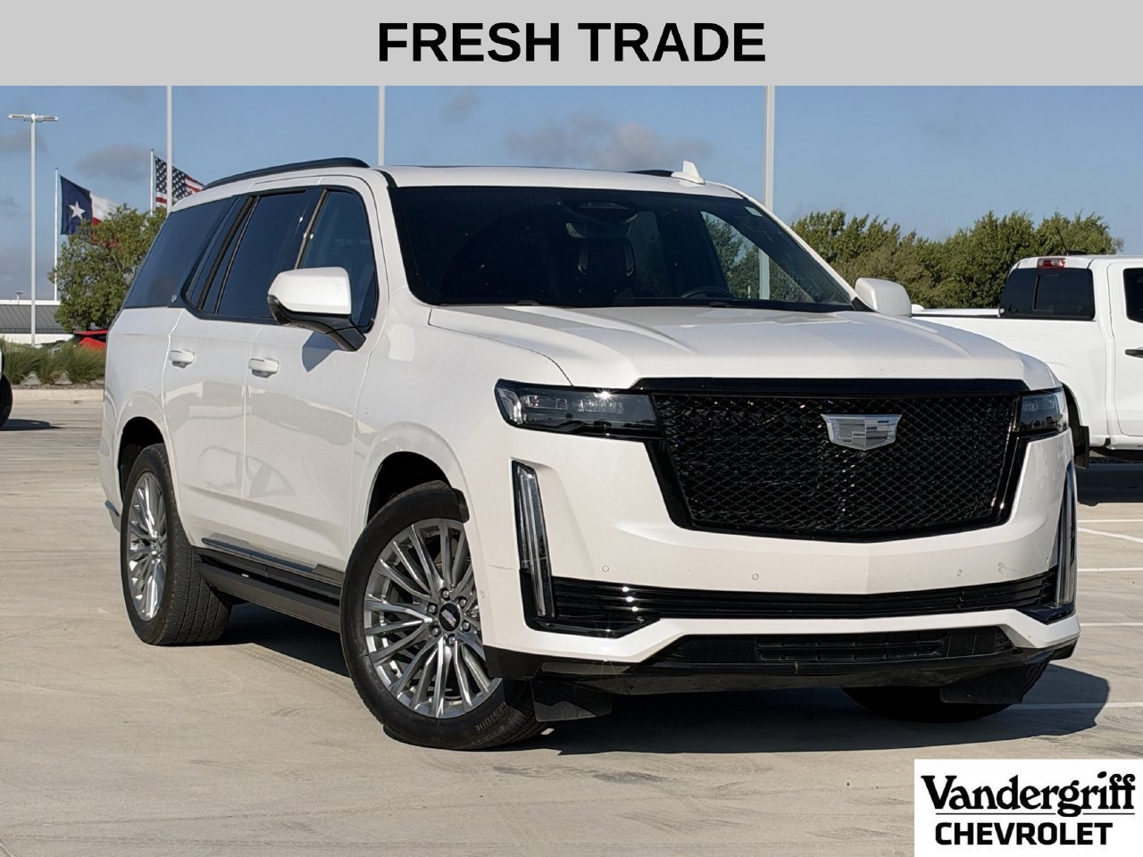 Used 2021 Cadillac Escalade Sport Platinum AWD/4WD image 2