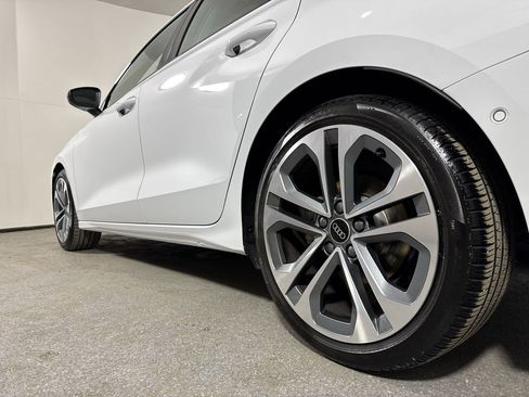 Used 2025 Audi A3 2.0T Premium Plus w/ Premium Plus Package image 3