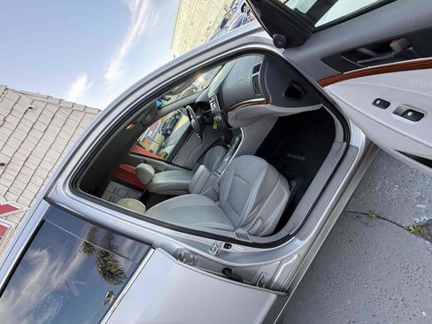 Used 2009 Hyundai Veracruz GLS image 32