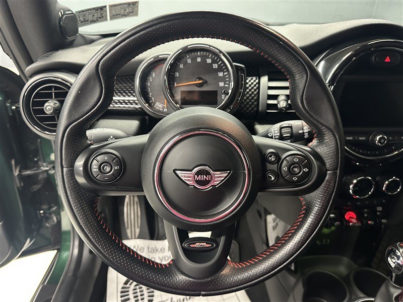 Used 2018 MINI Cooper S w/ Premium Package FWD image 24