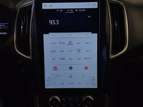 Used 2024 Ford Edge SEL image 25