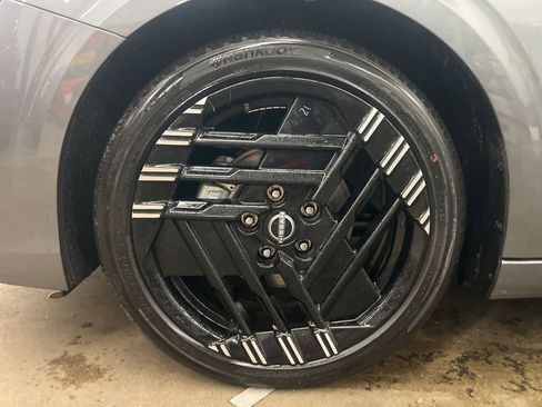 New 2026 Nissan Sentra SR w/ SR Premium Package FWD image 21