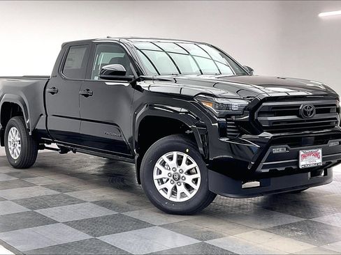 New 2026 Toyota Tacoma SR5 image 1