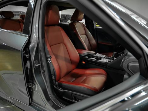 Used 2024 Lexus IS 300 F Sport RWD image 38