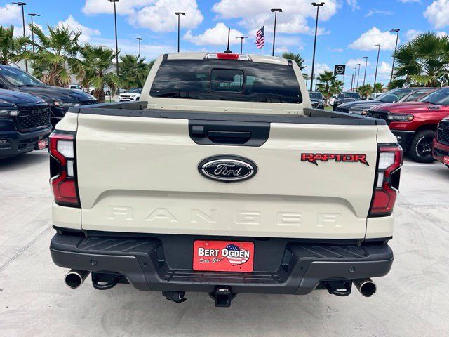 Used 2025 Ford Ranger Raptor AWD/4WD image 5