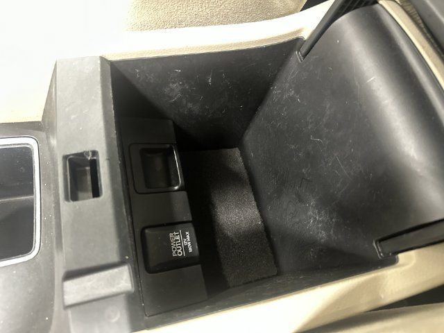 Used 2013 Honda Accord LX image 23