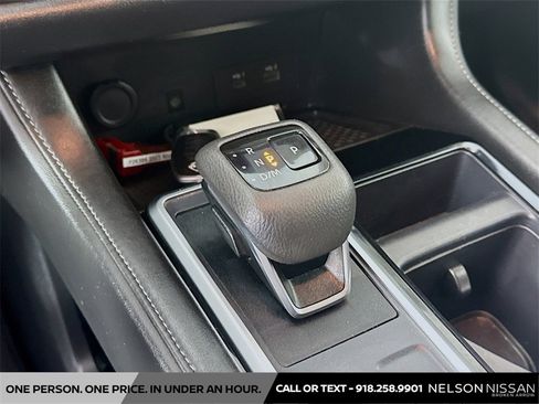 Certified 2025 Nissan Pathfinder SL image 17