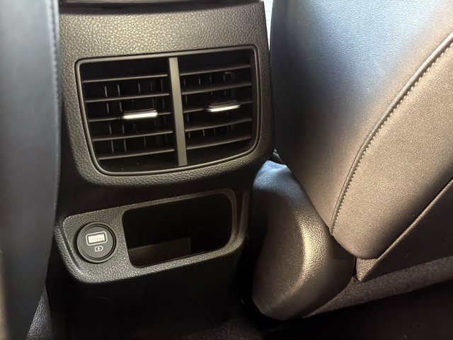 Used 2023 Kia Seltos S FWD image 14