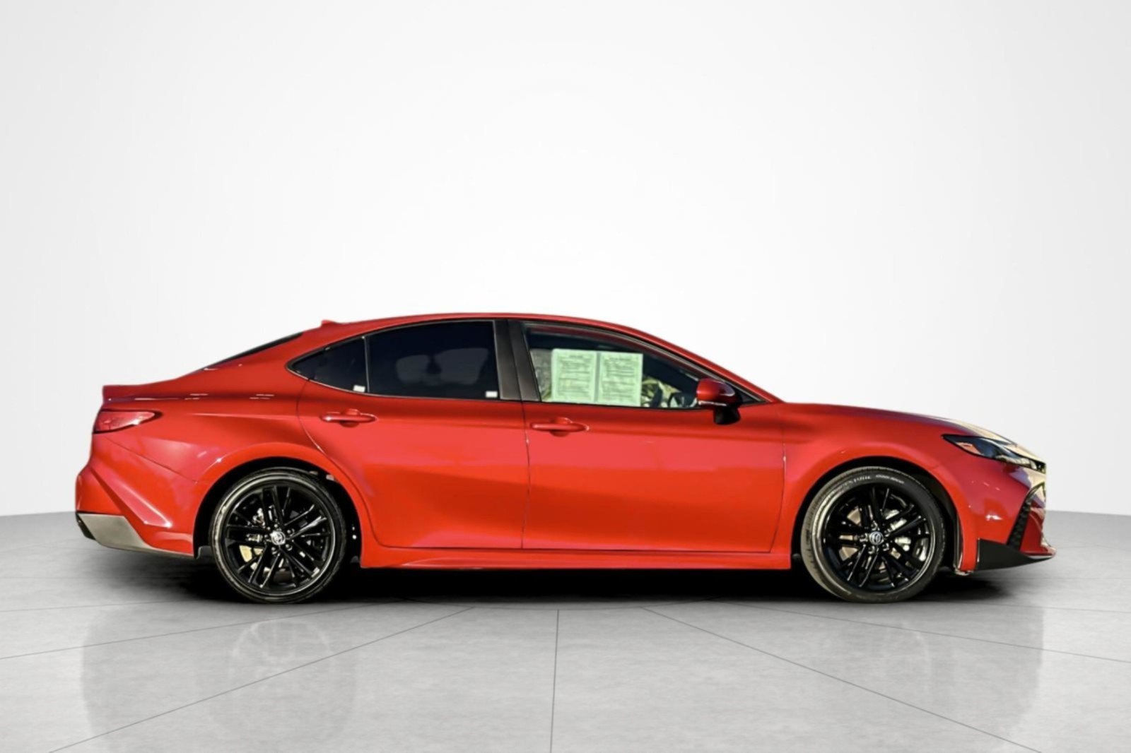 Certified 2025 Toyota Camry SE FWD image 6