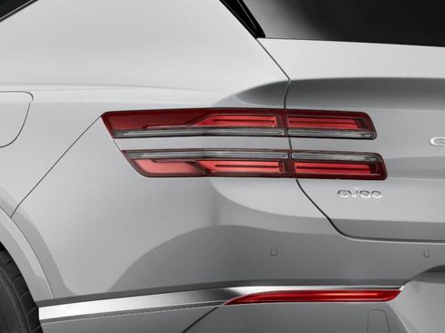 Used 2025 Genesis GV80 2.5T Select image 15