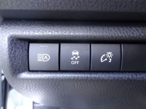 Used 2025 Toyota Camry LE FWD image 14