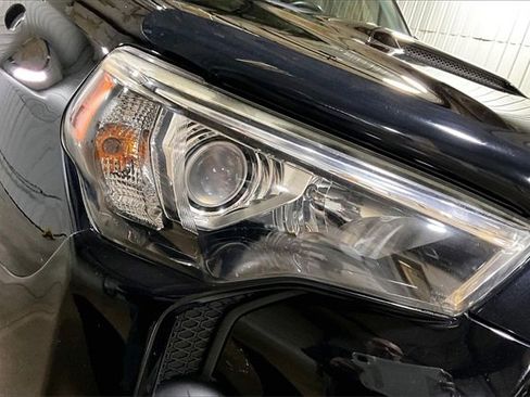 Used 2016 Toyota 4Runner Trail Premium image 4