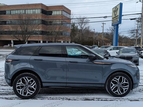 Used 2022 Land Rover Range Rover Evoque R-Dynamic S image 6