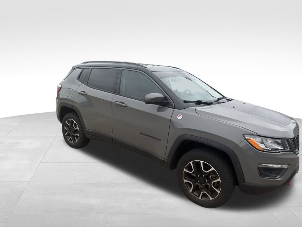 Used 2020 Jeep Compass Trailhawk w/ Cold Weather Group AWD/4WD image 11