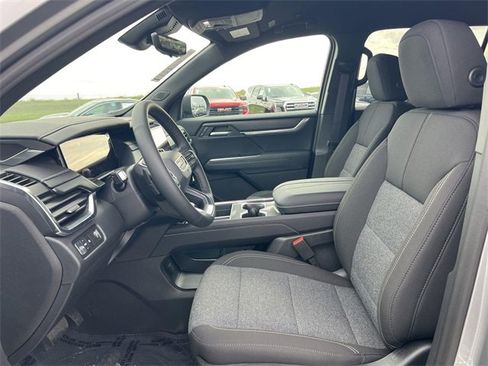 New 2026 GMC Acadia Elevation image 24