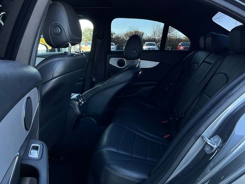 Used 2018 Mercedes-Benz C 300 Sedan image 11