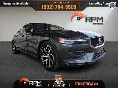 Used 2019 Volvo S60 T6 Momentum w/ Premium Package image 22