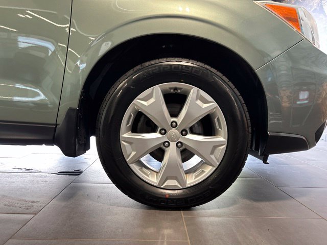 Used 2015 Subaru Forester 2.5i Premium w/ All-Weather Package AWD/4WD image 43