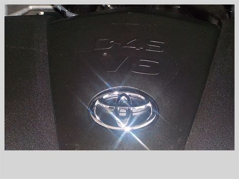 Used 2018 Toyota Sienna XLE Premium AWD/4WD image 41