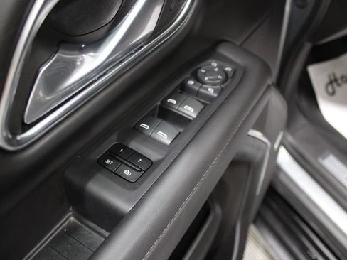 Used 2024 Chevrolet Tahoe LT w/ Luxury Package AWD/4WD image 18