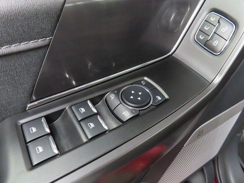 Used 2025 Ford F150 Lariat w/ Equipment Group 501A Mid AWD/4WD image 77