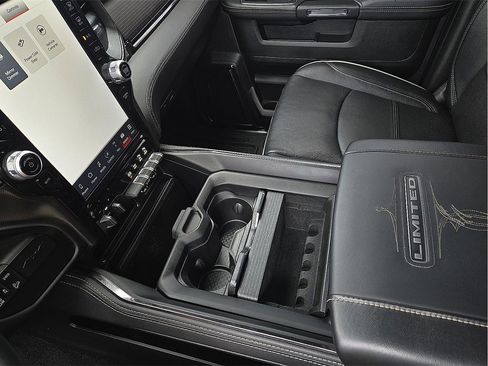 Used 2024 RAM 2500 Limited image 20