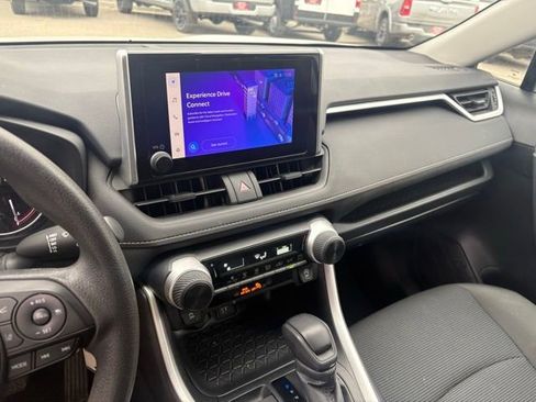 Used 2024 Toyota RAV4 LE image 18