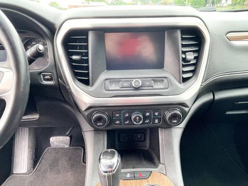 Used 2017 GMC Acadia SL FWD image 12