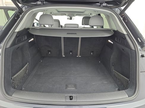 Used 2019 Audi Q5 2.0T Premium Plus w/ Premium Plus Package image 12